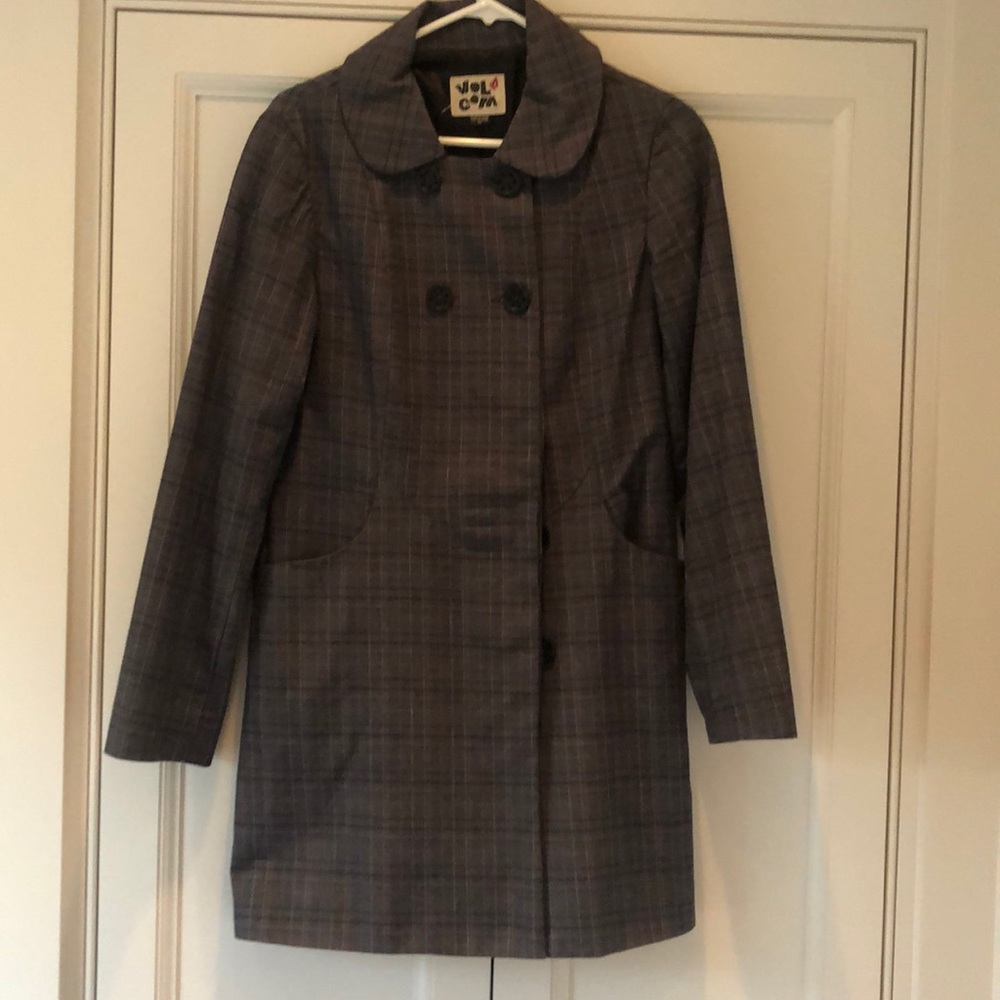 Volcom adorable gray lined coat